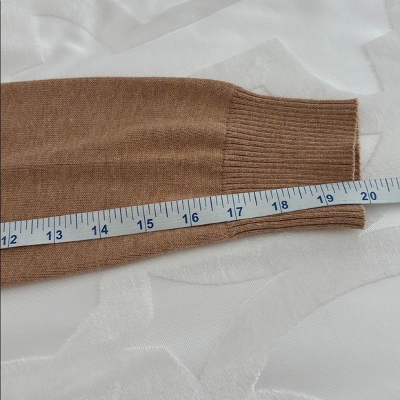 Woman’s Dress Barn Tan/Brown Crew Neck Long Sleeve Sweater. 20% Viscose. Size XL - Picture 11 of 12
